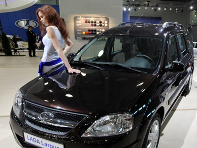 Car sales drive Russian imports up