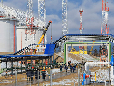 Russia halves export duty on oil from Eastern Siberia