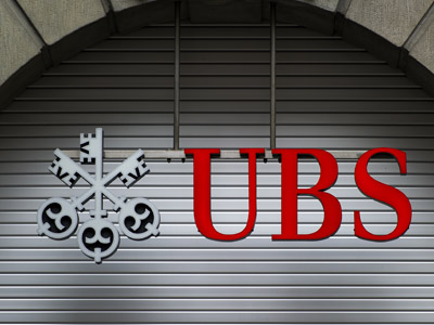 UBS to cut workforce by 10,000 world-wide
