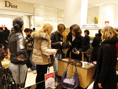 Russians ranked number 2 in retail spending around the world
