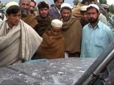 16 Afghan civilians killed in cross-fire