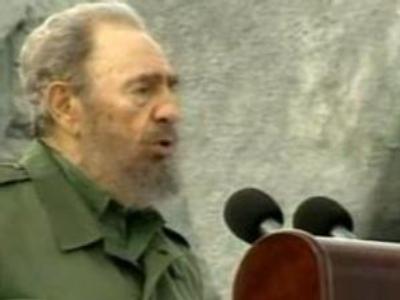 Ailing Castro hands power to younger brother
