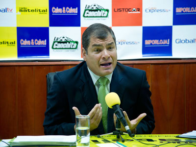 Correa: Storming embassy to seize Assange would be UK’s 'political suicide'