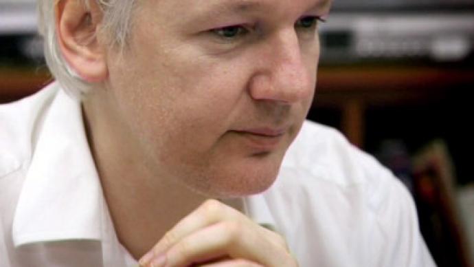 Smear & Loathing: Assange show FSB-filmed Putin propaganda Smear & Loathing: Assange show FSB-filmed Putin propaganda