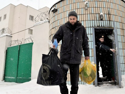 Belarus releases all arrested Russians