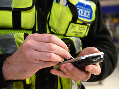 Phoney net: UK police can blanket-track mobile phones