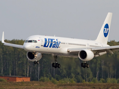 Boeing pilot dies in mid-air