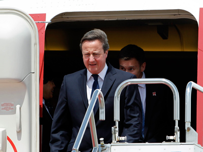 Cameron to bolster weapons sales to Indonesia