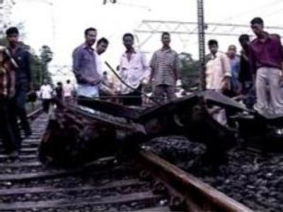 Carnage as bombs explode on Indian trains