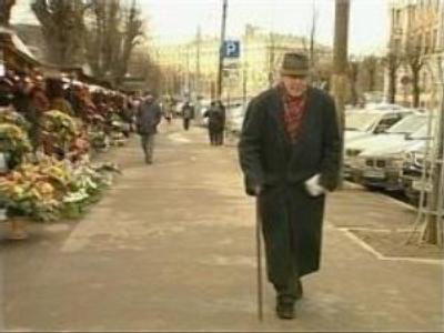 Catch-22 for Russian elderly in Baltics