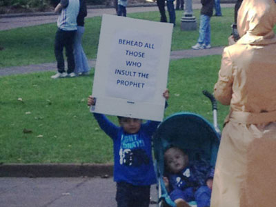 Child with ‘beheading’ sign at Sydney protest: Search for mom is on