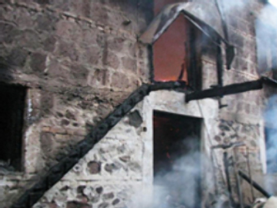 Civilians perish as Georgian troops torch church