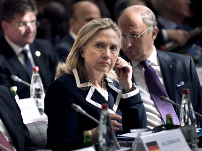 Clinton: Russia and China will 'pay price' for supporting Assad