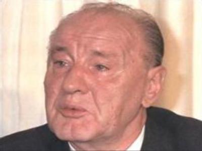 Communist leader's grave disturbed in Hungary
