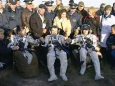 Cosmonauts arrive in Moscow Region