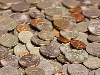 Sexual discrimination victim receives compensation – in coins