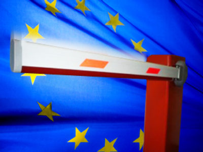 Prague hints on possible split with EU as Lisbon treaty is signed