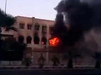 Syrian rebels attack government HQ in Damascus
