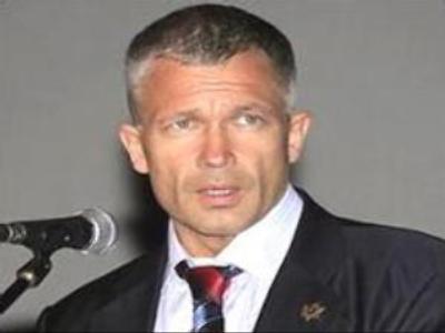 Defence lawyer may be banned from banker's murder case