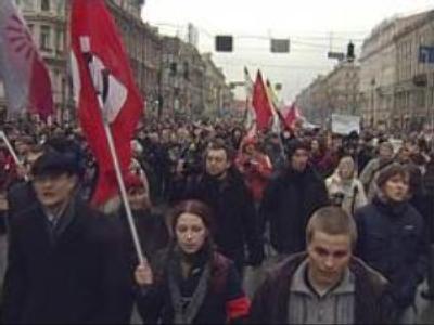 Dozens detained in police clash with protesters in St. Petersburg