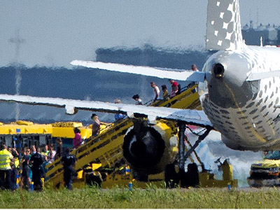 'Miscommunication' sparks plane hijack alert, Dutch F-16 scrambled