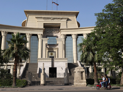 Egyptian court rules army cannot arrest civilians