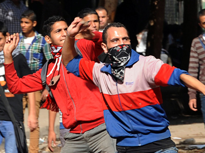 Cairo clashes leave over 60 injured (PHOTOS)