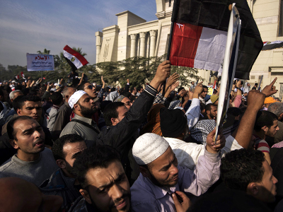 Egypt's top court goes on strike over Islamist pressure