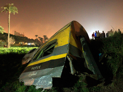 At least 19 dead, more than 100 injured in Egypt train derailment