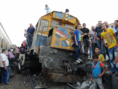 Train derails, catches fire near Cairo (PHOTOS)