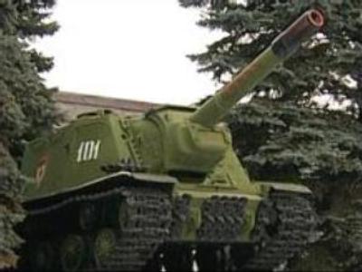 Elecronic firm goes into tanks