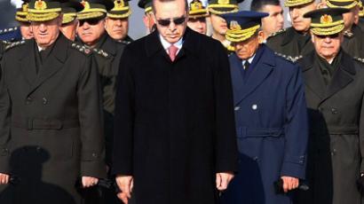 Riots, barricades, street battles as police fight protesters in Turkey (VIDEO, PHOTOS)