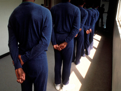 Language-labeled: Estonia brands inmates ‘Nazi-style’?