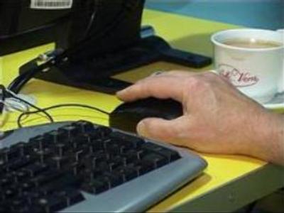 Estonia suffers cyberspace attacks