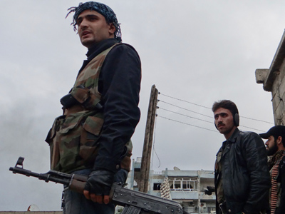 EU to consider ‘all options’ to aid rebels as Syria asks for humanitarian help