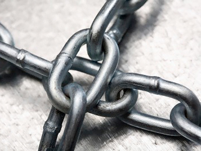 Chained-up teenager freed after five-day “lesson” from father