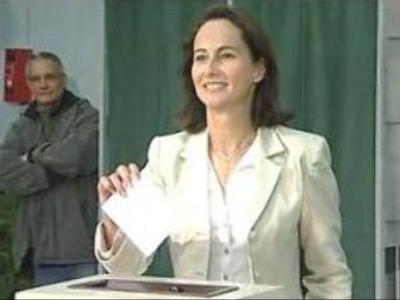 French left fields Royal in presidential challenge