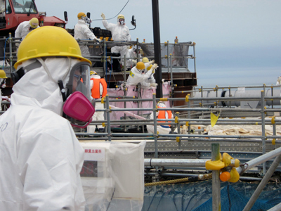 Fukushima contractor forced workers to fake radiation readings