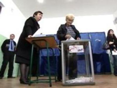 Georgia exit polls point to election winner