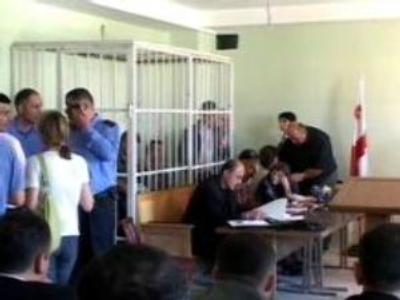 Georgia to free spy charge officers