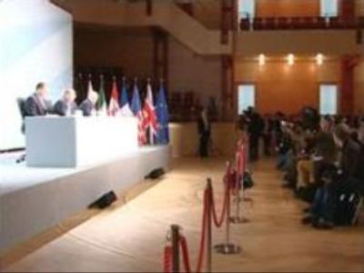 Germany backs Russia to join elite G7 economic club