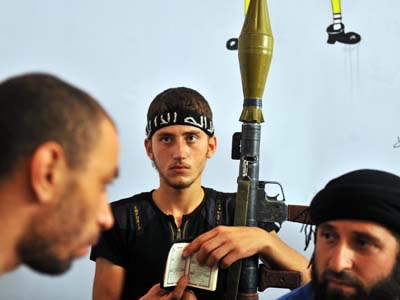 Replacing government 101: Syrian rebels learn democracy in Germany