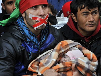 Greece abuses refugees, violates their human rights and EU law - Amnesty International