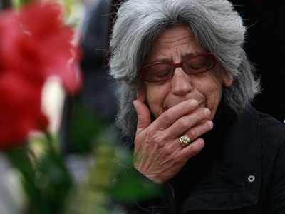 Crisis-led suicide epidemic: Greek mother & son jump to death