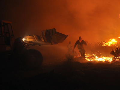 Wannabe firefighter turns fire starter as rejected Greek starts 14 blazes– paper