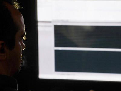Any .com a target? US takes down 'illegal' website outside America