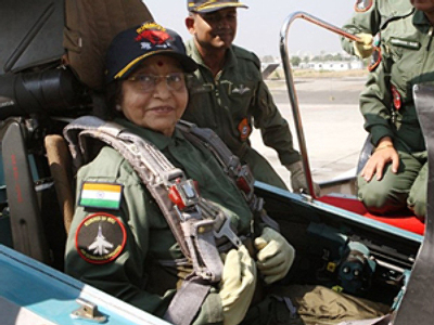 Indian president, 74, test flies Russian fighter jet