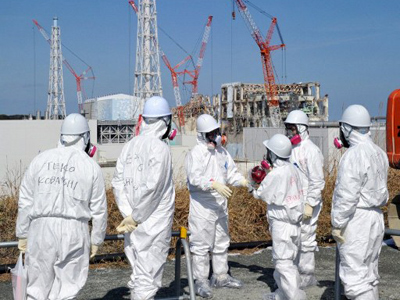 Inquiry: TEPCO nearly abandoned burning Fukushima