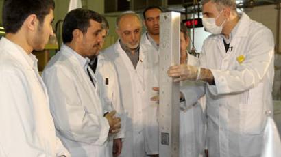 US to flex naval might in Persian Gulf war games