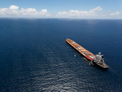 Iran reinforces nuclear rights, OKs atomic merchant ships